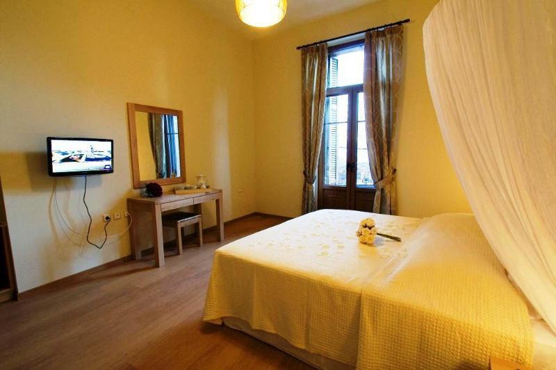 Aktaion Hotel Лутра-Эдипсу Экстерьер фото